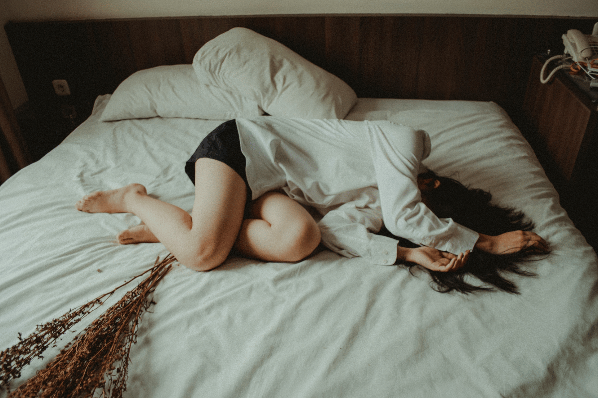 How to Do Inner Work and Heal When You're Struggling Under the Weight of Memories