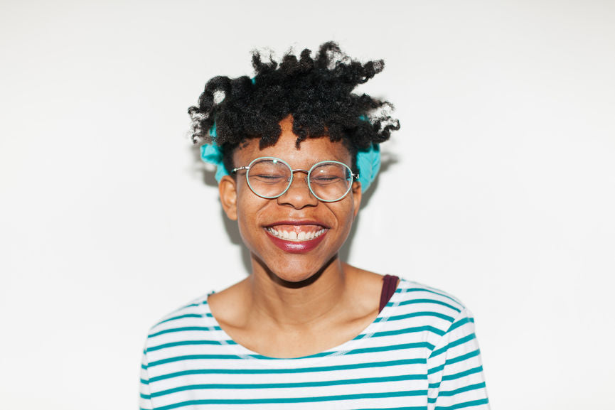 10 Affirmations To Repeat For Confidence During The Holidays