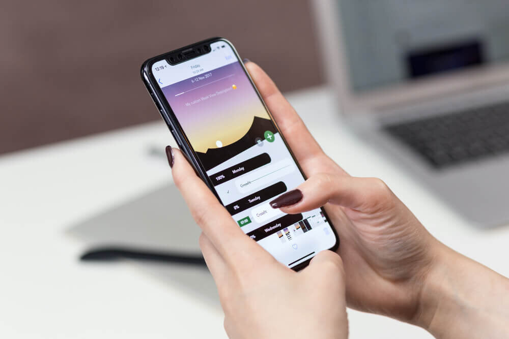 15 Enlightenment Apps That'll Help You Along Your Spiritual Journey