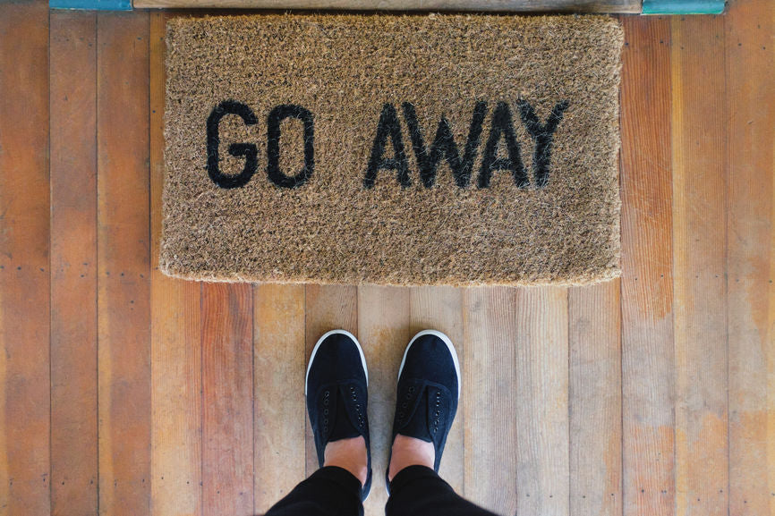 Is Ghosting Someone Ever Okay? We Asked 8 Women