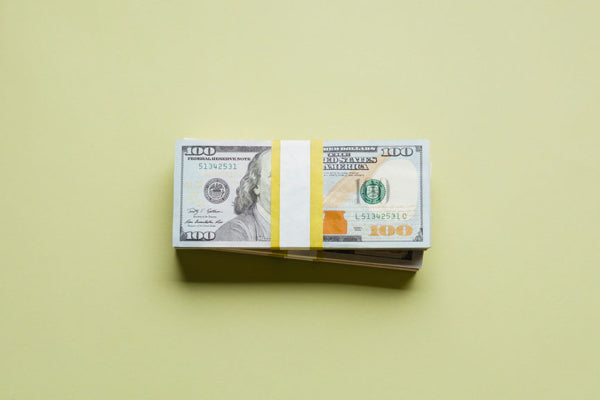 9 Easy Ways to Save Money Each Month