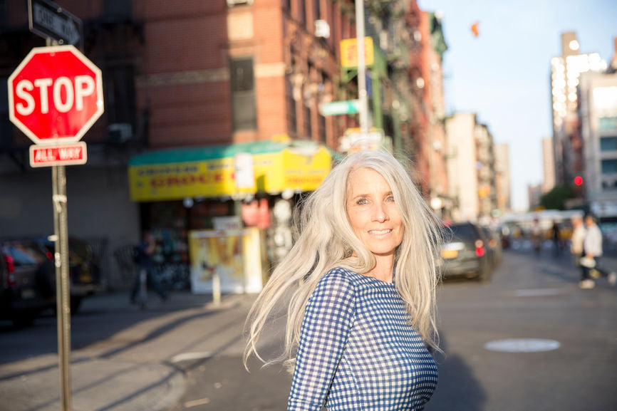 6 Women Over 50 Offer Advice To Their Younger Selves