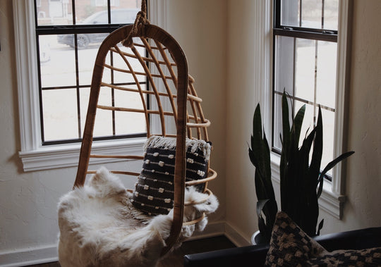 These Summer Throw Blankets Are Seriously Cozy