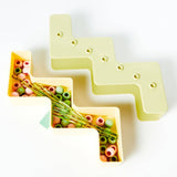 Zig-zag 4-in-a Row Game