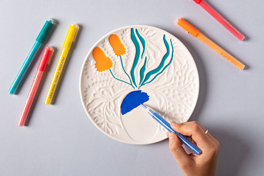 Liv Lee Color Your Own Plate