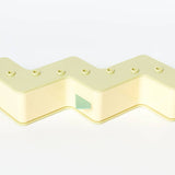 Zig-zag 4-in-a Row Game